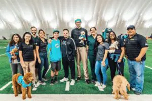 Miami Dolphins and Petland Help Donate Toys