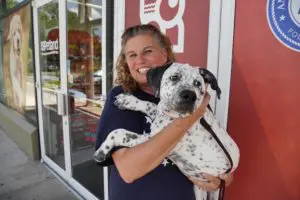 Petland Largo Donates A Puppy to Patriot Service Dogs
